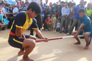 Đoàn cán bộ, diễn viên, vận động viên huyện Lộc Ninh tham dự liên hoan VH-TT các dân tộc thiểu số tỉnh Bình Phước lần thứ IV/2015