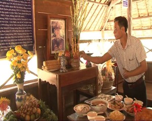 Ban Quản lý di tích tỉnh Bình Phước tổ chức lễ dâng hương tưởng niệm 20 năm ngày mất cố Thượng tướng Trần Văn Trà